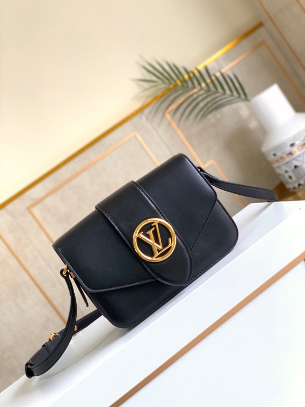 ルイヴィトンバッグ正面デザイン